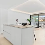 Vivi Homes - Jade Beautiful With Spa, Pool And Cinema 200 Meters From The * 丰希罗拉
