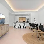 Vivi Homes - Jade Beautiful With Spa, Pool And Cinema 200 Meters From The *