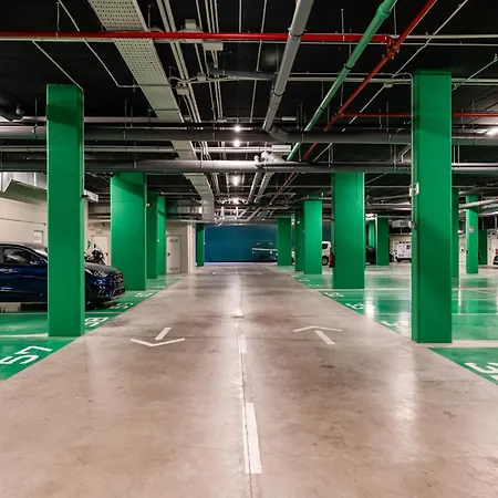 Vivi Homes - Jade Beautiful With Spa, Pool And Cinema 200 Meters From The Апартаменты Фуэнхирола