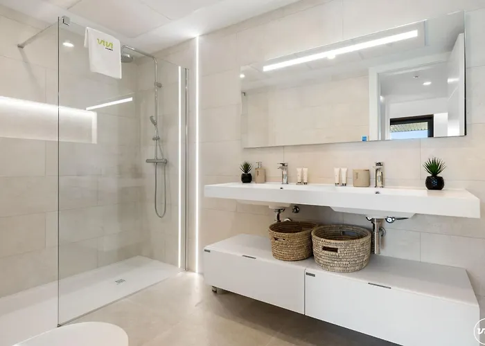 Vivi Homes - Jade Beautiful With Spa, Pool And Cinema 200 Meters From The Апартаменты *